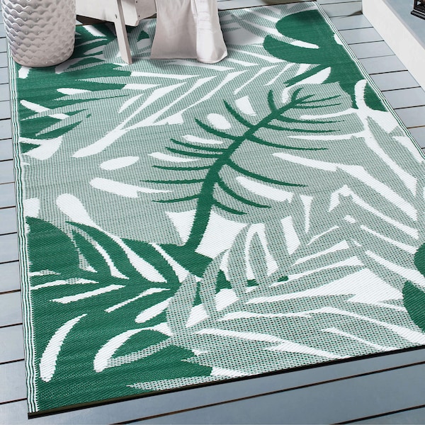 World Rug Gallery Tropical Leaf Reversible Recycled Plastic 3' X 5' Green Outdoor Rug 6066GREEN3X5 - main